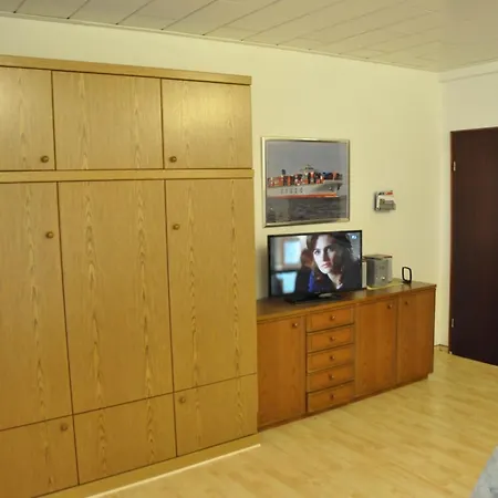 Apartment Seepferdchen By Interhome Burhave